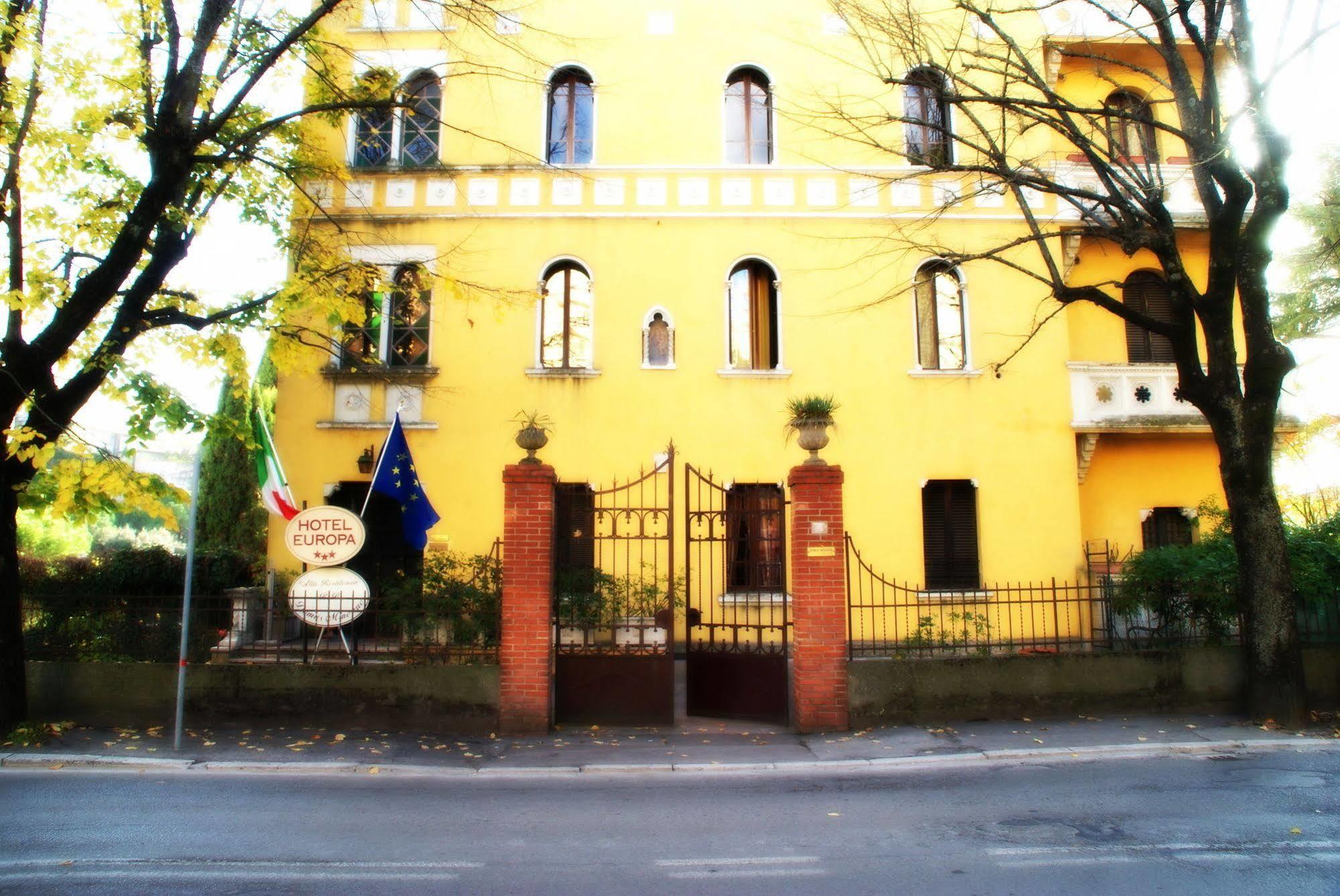 Alla Residenza Domus Minervae Perugia Luaran gambar